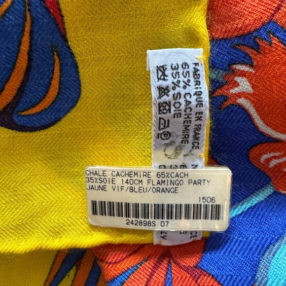 Hermes Shawl. New with tag in box. - Picture 8 of 14